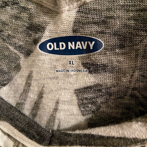 Top - Picture 3 of 3